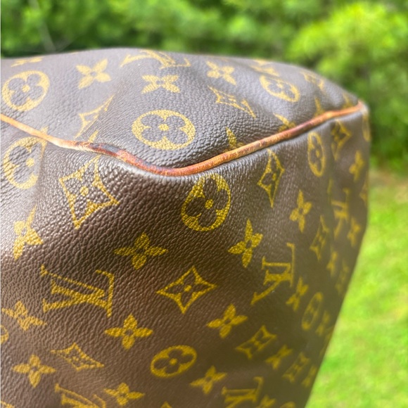 Louis Vuitton Brown Monogram Travel Bag - Picture 10 of 14
